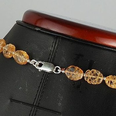 Collier en citrine et rubis + boucles d'oreilles offertes 265.00 cts