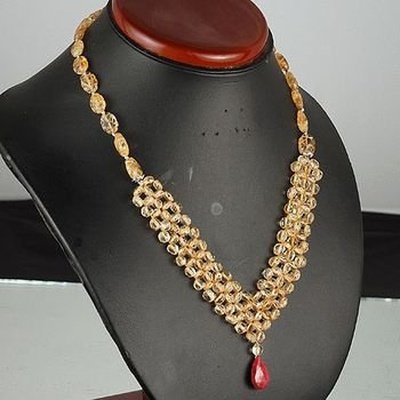 Collier en citrine et rubis + boucles d'oreilles offertes 265.00 cts