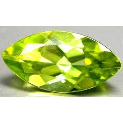 Peridot naturel marquise a facettes 14x7 mm 2.40 carats