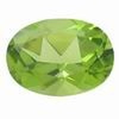 Peridot naturel ovale a facettes 8x6 mm 1.40 carat