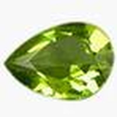 Peridot naturel poire a facettes 8x5 mm 0.82 carat