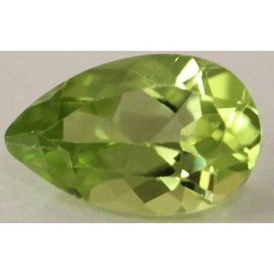 Peridot naturel poire a facettes 9x6 mm 1.33 carat