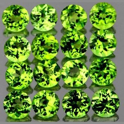 Peridot naturel rond a facettes 3 mm 0.13 carat