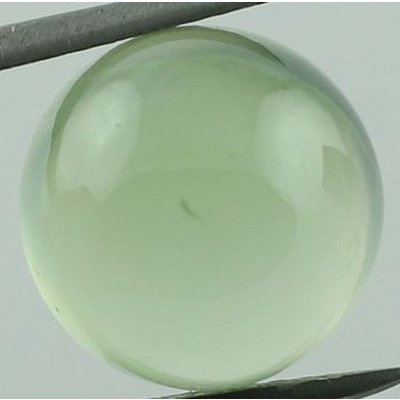 Prehnite taille ronde cabochon 8 mm 2.40 carats
