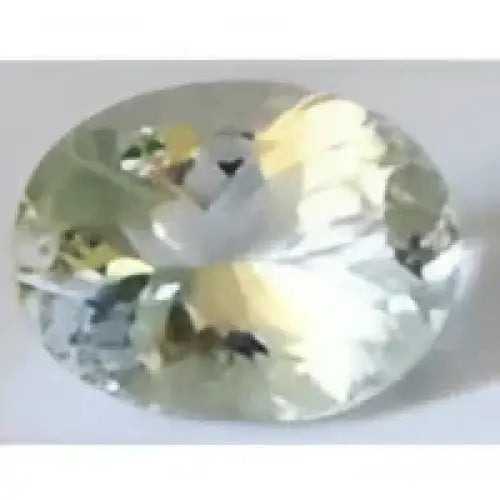 Aigue marine ovale a facettes 14x10.5 mm 5.20 carats