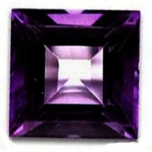 Améthyste naturelle carrée 4mm