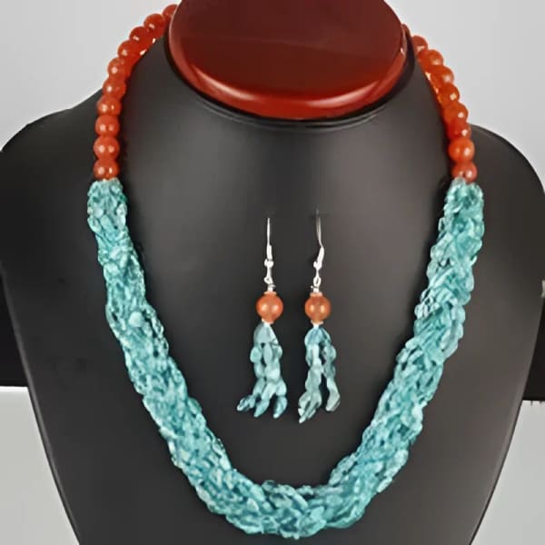 Collier en cornaline et apatite + boucles d'oreilles offertes 429.00 cts