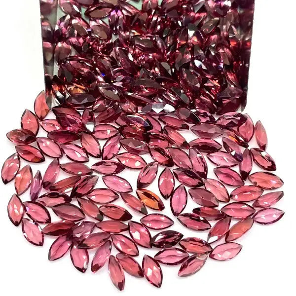 grenat rhodolite, de coupe marquise,