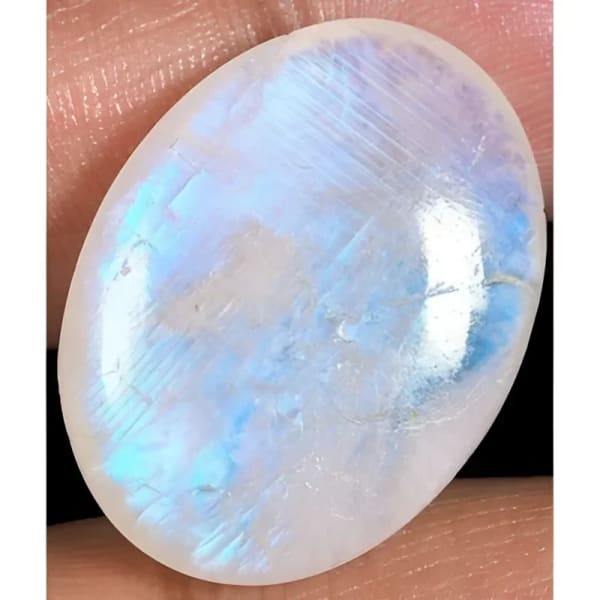Pierre de lune naturelle ovale cabochon 28.4x21.2x7.4 mm 34.90 carats