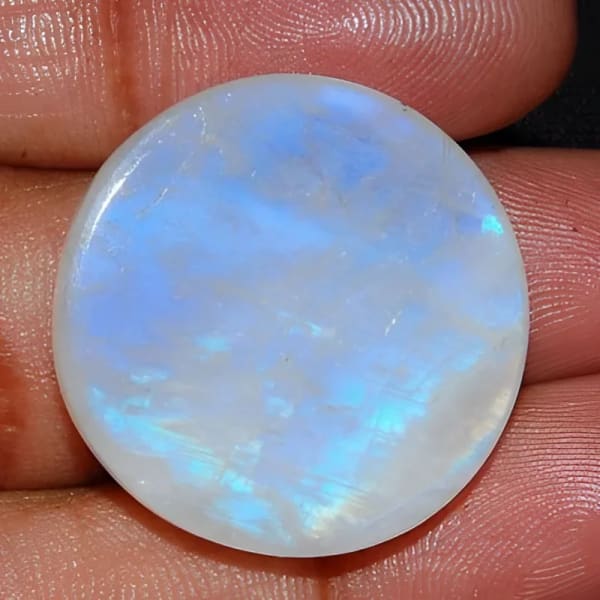 Pierre de lune naturelle ronde cabochon 26x8 mm 50.00 carats