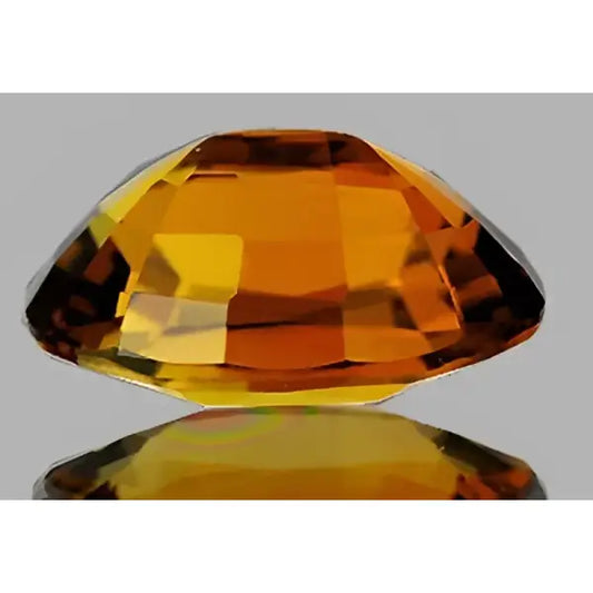 Tourmaline jaune or ovale a facettes 7.96x5.82x 3.43 mm 1.15 carat
