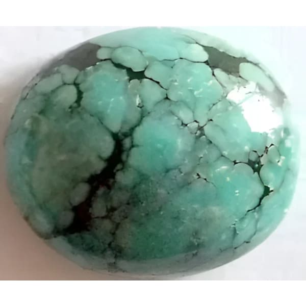 Turquoise taille ovale cabochon 12x10 mm 4.10 carats