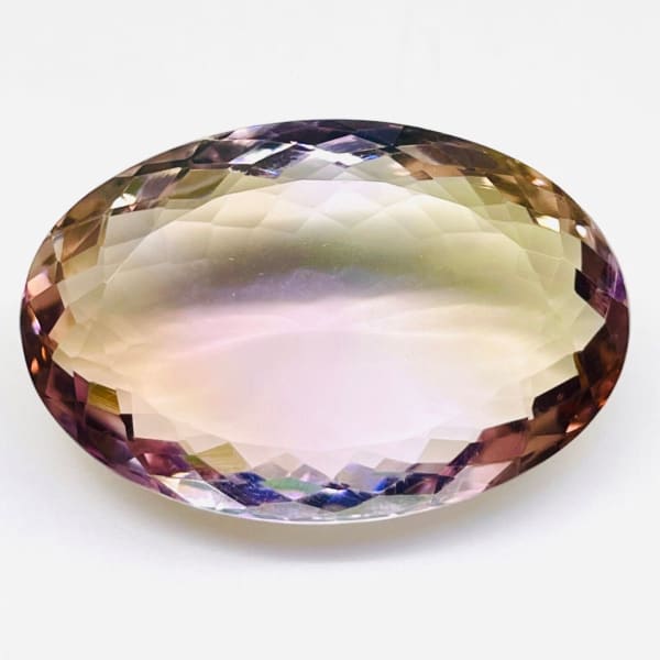Citrine or ovale a facettes