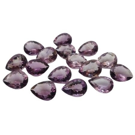 Améthyste naturelle poire a facettes 20x15 mm 12.60 carats