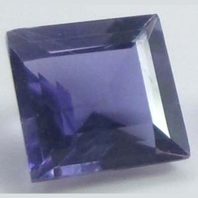 Cordierite carrée 4x4 mm 0.30 carat