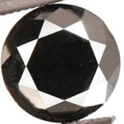 Diamant noir rond a facettes 9.5x9.5x5.11 mm 2.44 carats