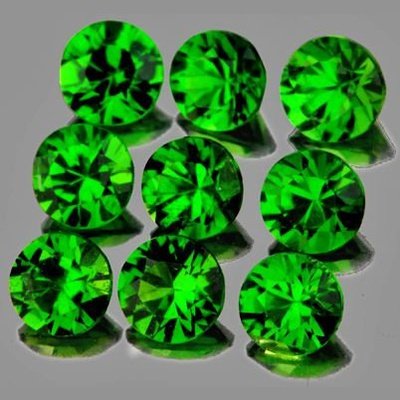 Diopside chrome rond a facettes 3 mm 0.20 carat