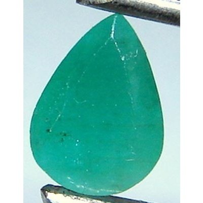 Émeraude du Bresil naturelle poire 7x5 mm 0.62 carat