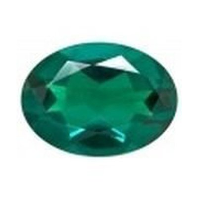 Emeraude hydrothermale ovale a facettes 8x6 mm 1.20 carats