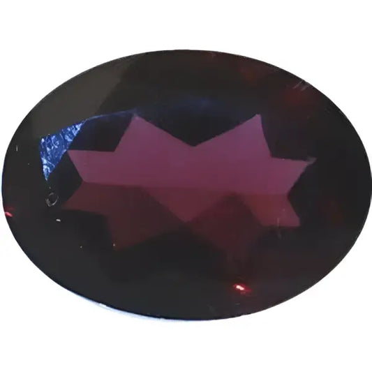 Grenat almandin ovale a facettes 9x7 mm  2.70 carats