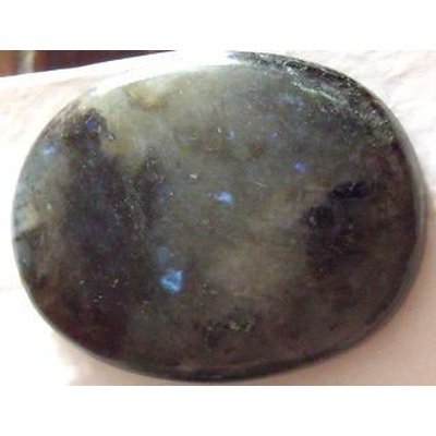 Labradorite naturelle ovale cabochon 57x43x10.2 mm 222.00 carats
