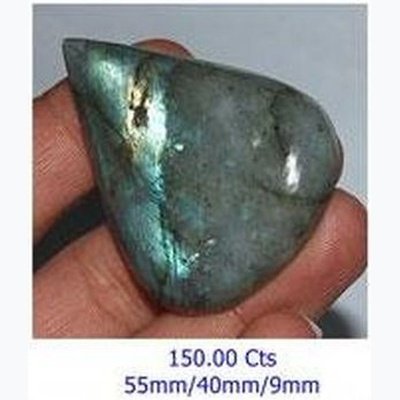 Labradorite naturelle poire cabochon 55x40x9 mm 150 carats