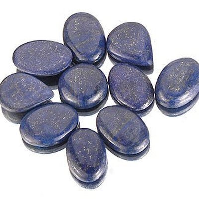 Lot de 385.00 carats de Lapis lazuli tailles diverses cabochon