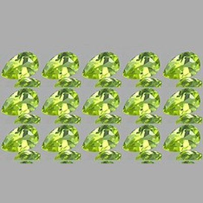 Peridot naturel poire a facettes 5x3 mm 0.22 carat