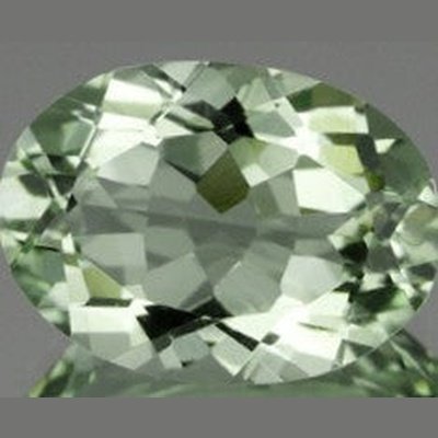 Prasiolite naturelle ovale a facettes 16x12 mm 7.90 carats