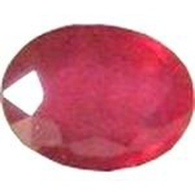 Rubis Birman traité ovale a facettes 7x5 mm 1.00 carat