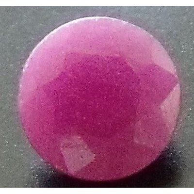 Rubis naturel rond a facettes 5 mm 0.72 carat