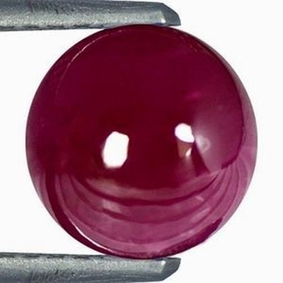 Rubis naturel taille ronde cabochon 10 mm 5.66 carats