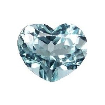 Topaze bleu ciel coeur a facettes 12x12 mm 6.60 carats