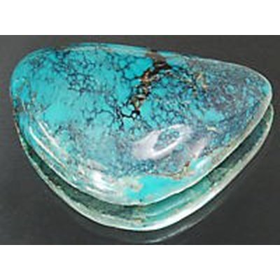 Turquoise naturelle fantaisie 43x30 mm 87.85 carats