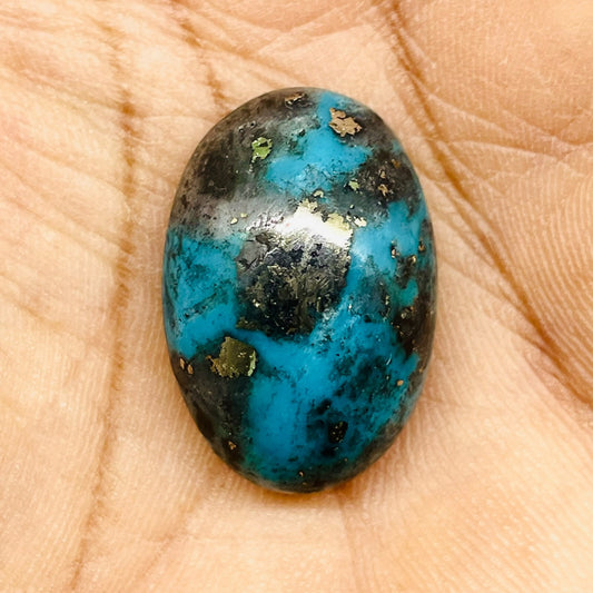 Turquoise naturelle cabochon ovale – 33.30 carats – pierre unique