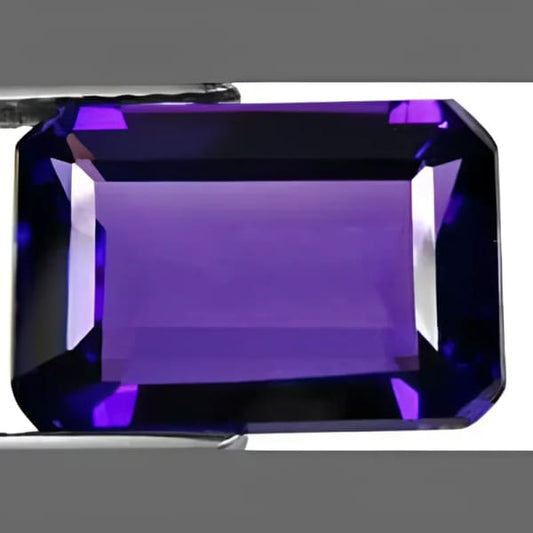 Améthyste de synthèse hydrothermale taille octogonale 14x10 mm 6.50 carats