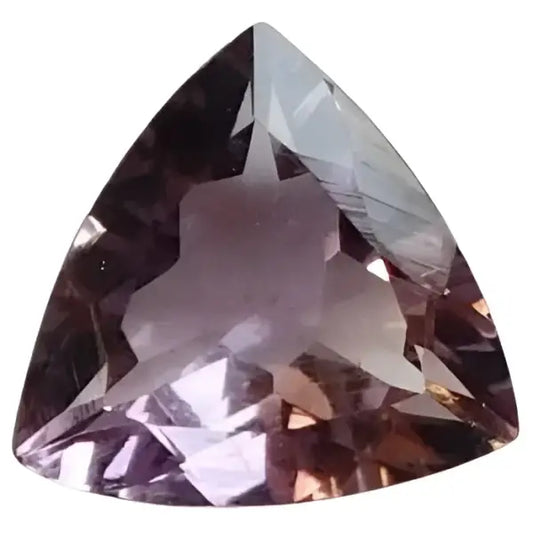 Améthyste  trilliant a facettes 12x12 mm 4.20 carats