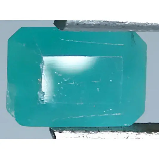 Belle Émeraude naturelle du Brésil Émeraude 7x5 mm 1.05 carats