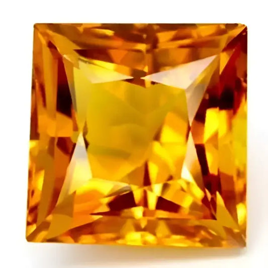 Citrine or naturelle carree 6x6 mm 1.09 carats