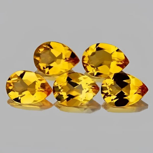 Citrine or naturelle poire a facettes 8x6 mm 0.90 carat