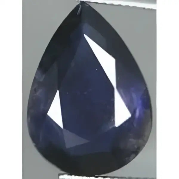 Cordierite poire a facettes 8x5 mm 0.72 carat