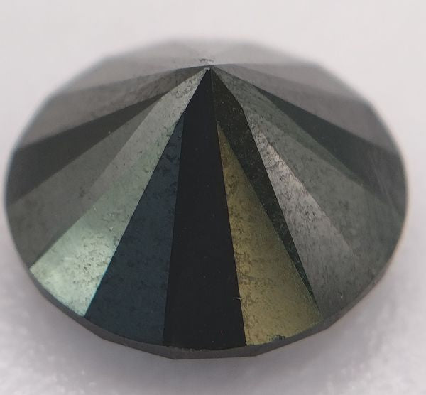 Diamant noir rond a facettes 11.0x10.9x7.0  mm 5.05 carats 4