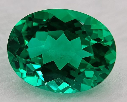 Émeraude Synthétique 8x6 Vert Colombie Facettes