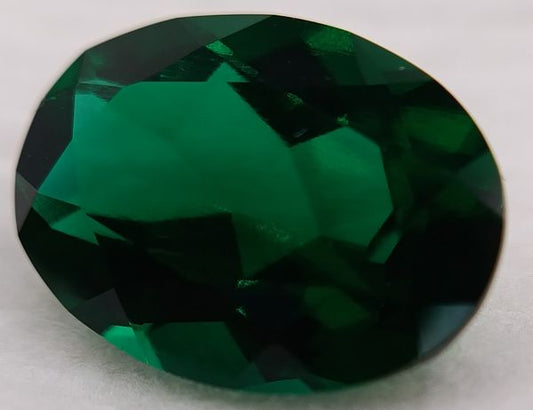 Émeraude Synthétique Ovale 14x10mm | 5.50 Carats | Vert Zambie