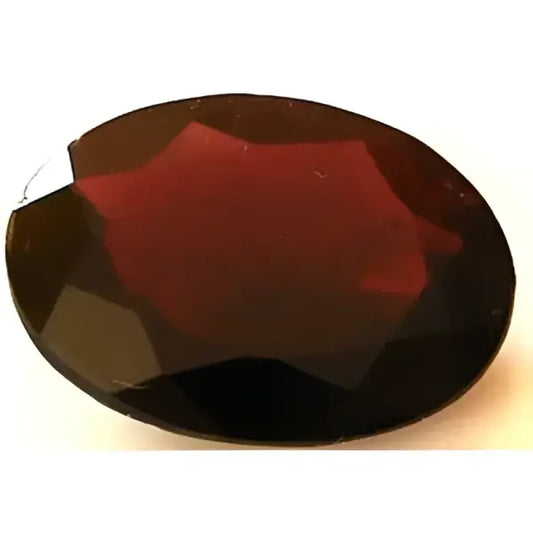 Grenat almandin ovale a facettes 18x13 mm 11.70 carats