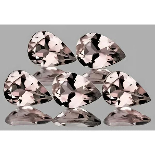 Morganite naturelle poire a facettes 6x4 mm 0.36 Carat