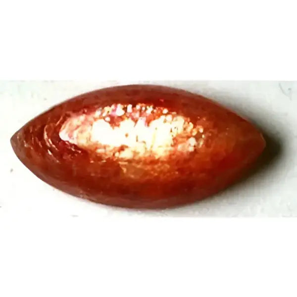Pierre de soleil naturelle marquise cabochon 10x5 mm 1.10 carats