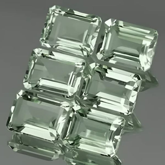 Prasiolite naturelle octogonale 9x7 mm 2.20 carats