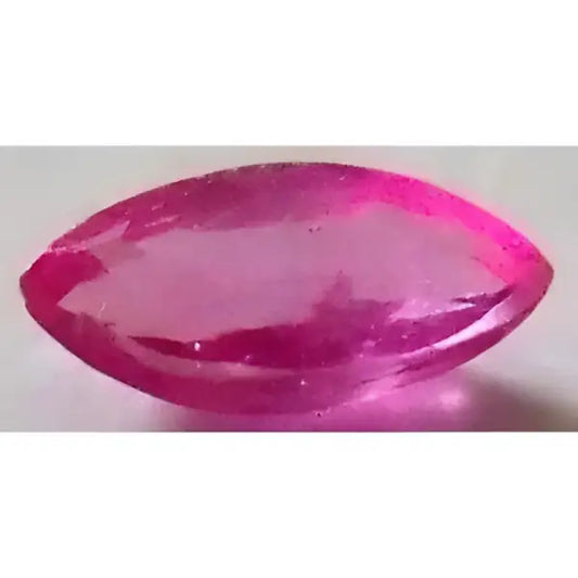Rubis traité marquise 6x3 mm 0.30 carat