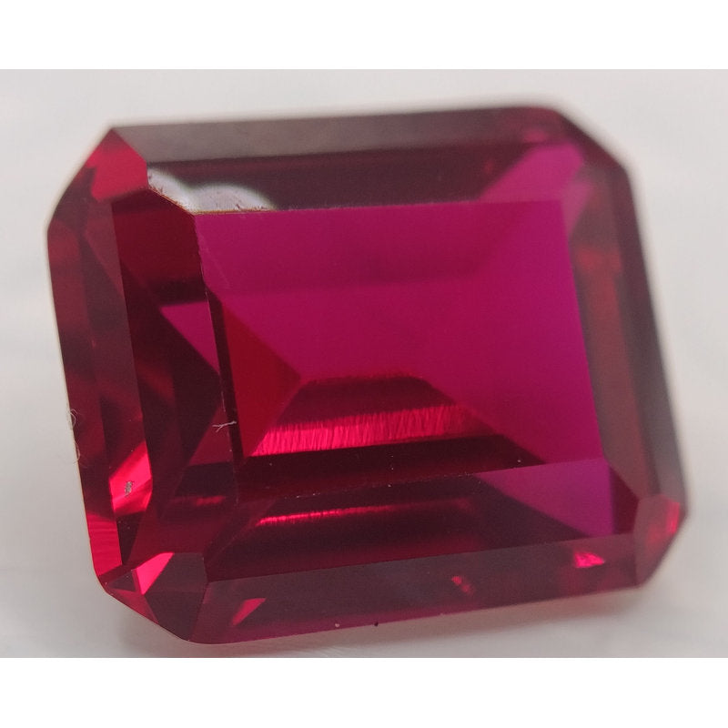 Rubis verneuil taille octogonale de 7x5 mm à 18x13 mm - 9x7 mm
